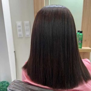 Dolors Innova peluqueria Estilista en Oliva